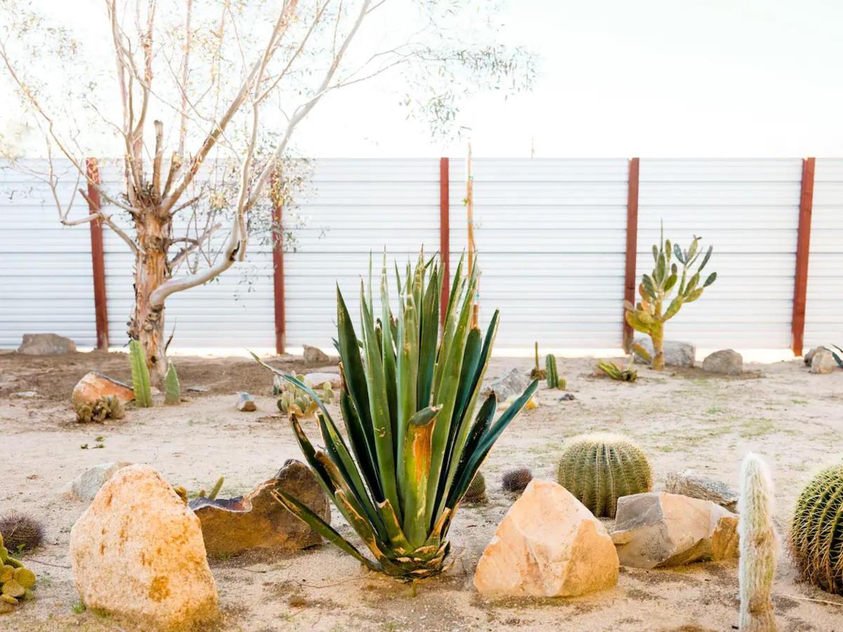The Zen - Outdoor Shower, Gas Fireplace, Walkable To Shops & Restaurants Joshua Tree Εξωτερικό φωτογραφία