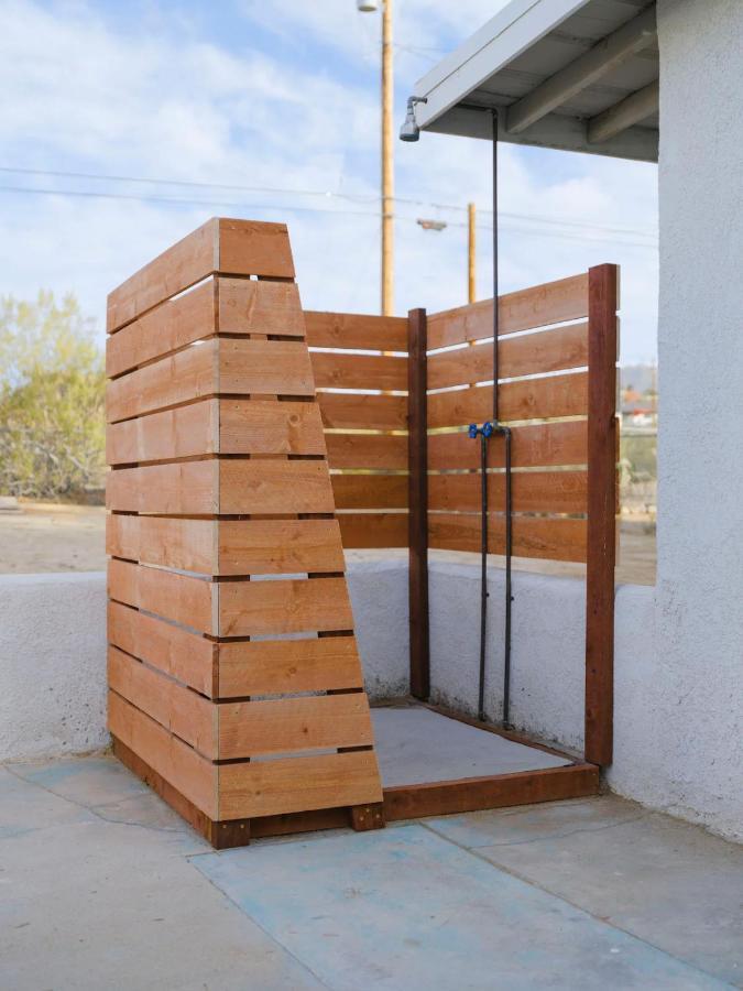 The Zen - Outdoor Shower, Gas Fireplace, Walkable To Shops & Restaurants Joshua Tree Εξωτερικό φωτογραφία